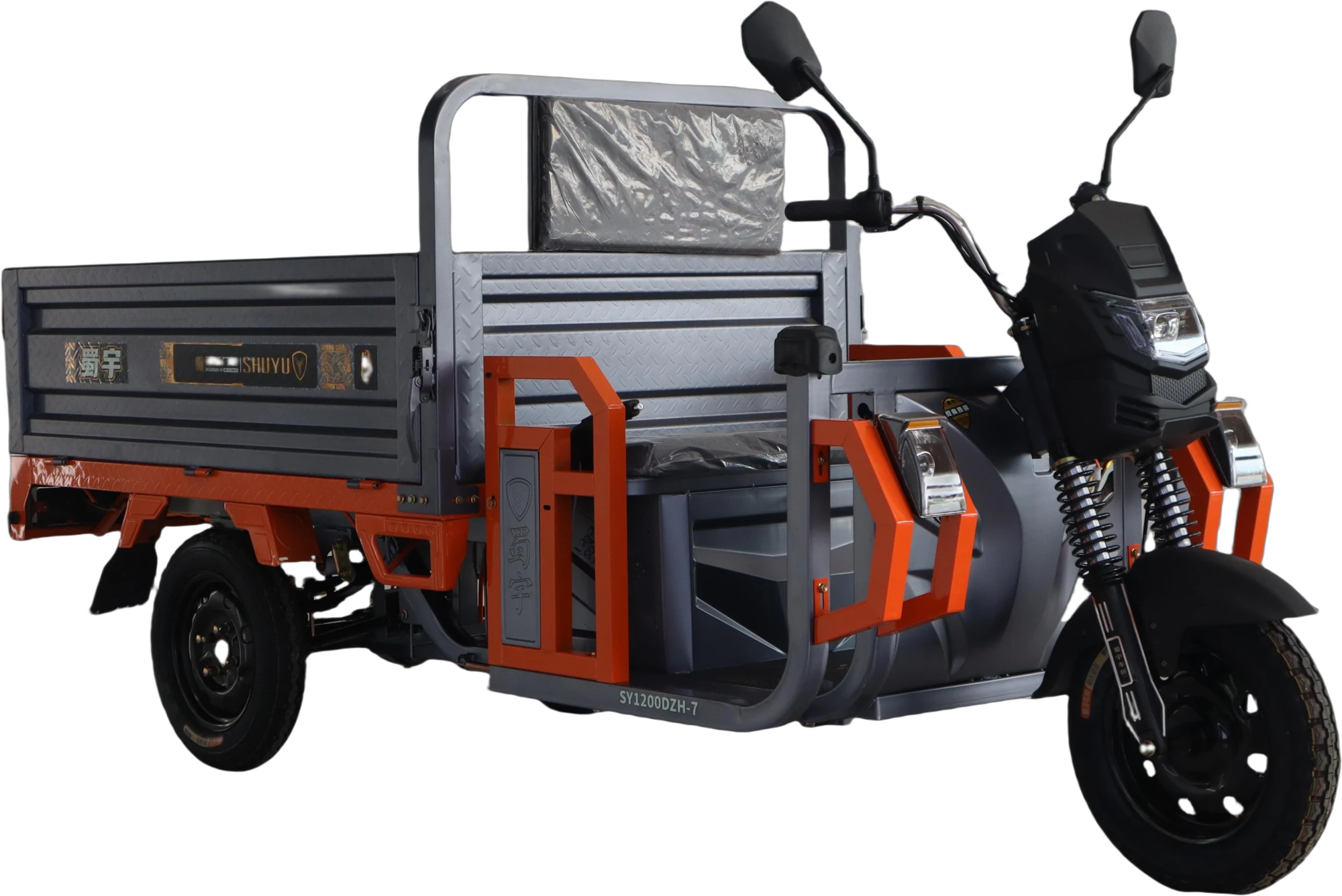 Cargo tricycles